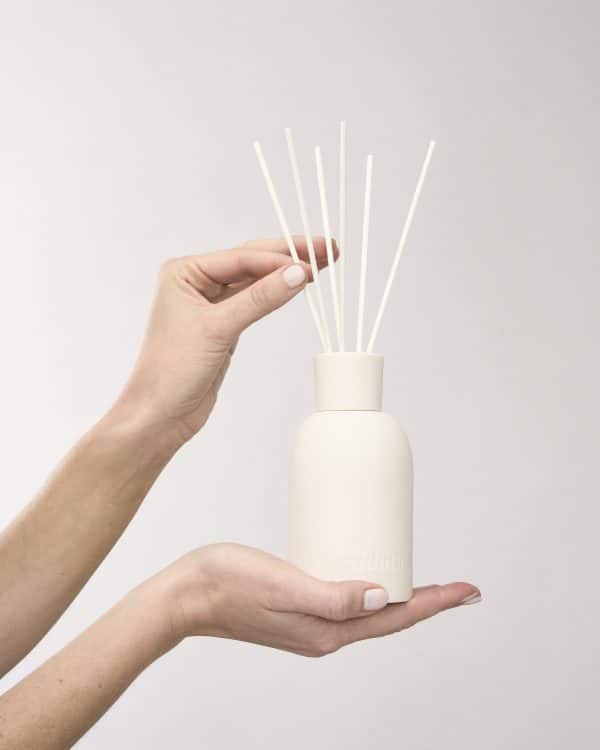 reed diffuser endota in hands